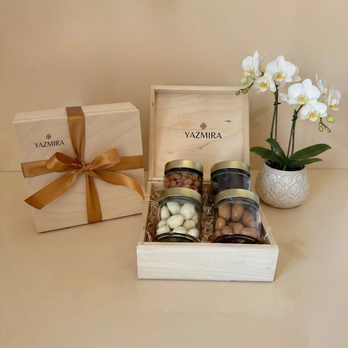 Golden Snack Collection - Slaný karamel & Mandle v čokoláde