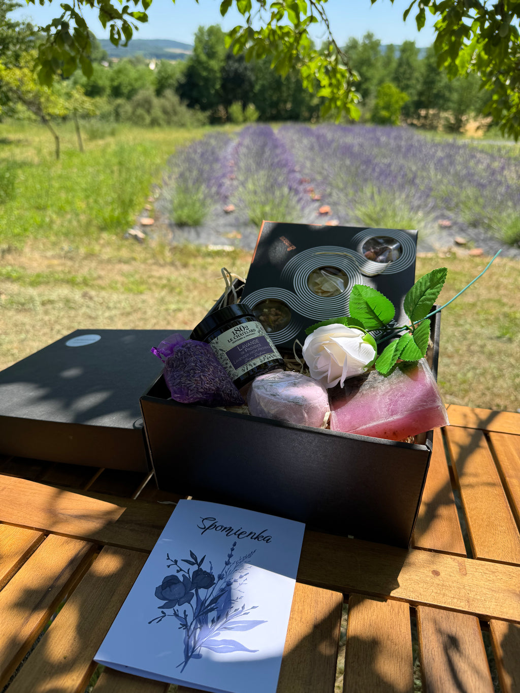 Kondolenčný box